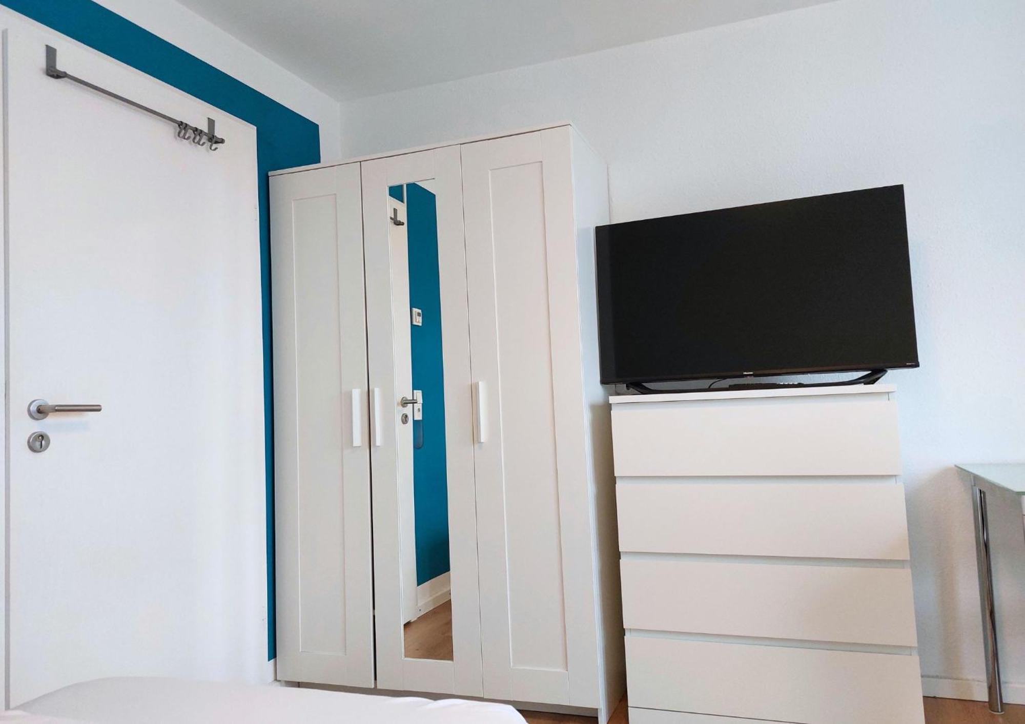 Rooftop Apartments - Doppelzimmer In Gemeinschaftsunterkunft อูล์ม ภายนอก รูปภาพ